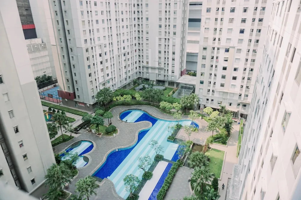 Stunning And Homey 2Br Green Bay Pluit Apartment