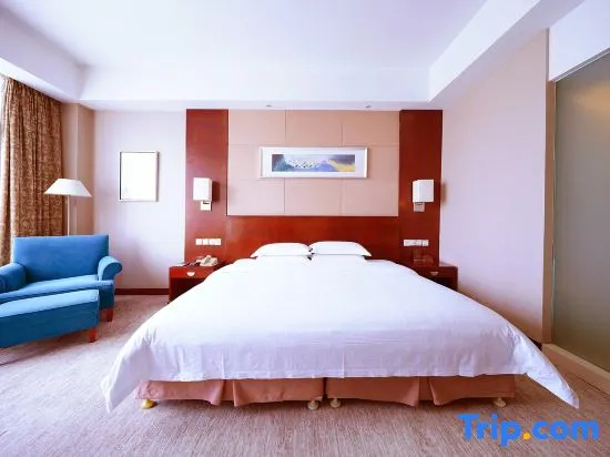 Deluxe Double room with garden view (full double bed)