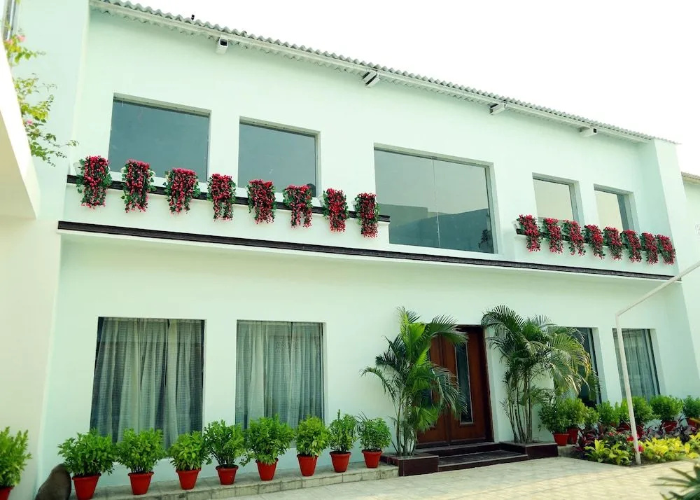 Vedas Wellness City