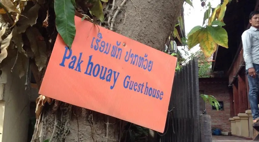 Pak Houay Guesthouse