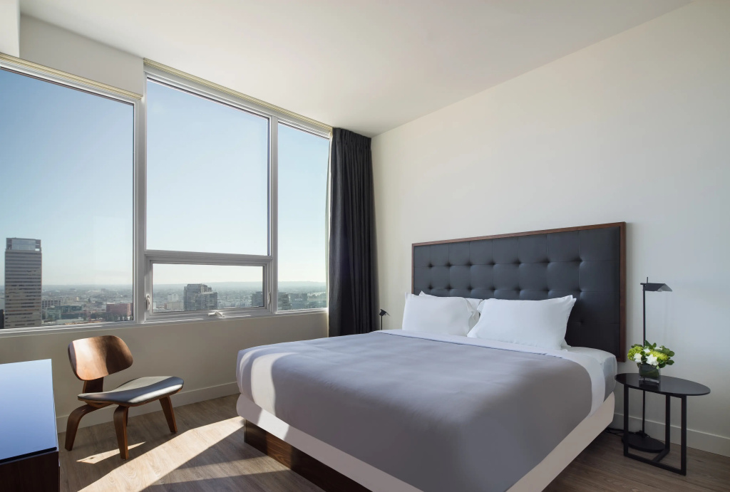 Level Furnished Living - Général