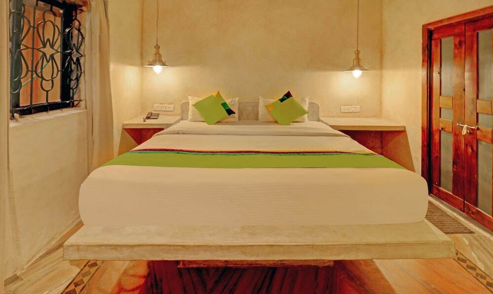 Treebo Trend Morjim Banyan Resort
