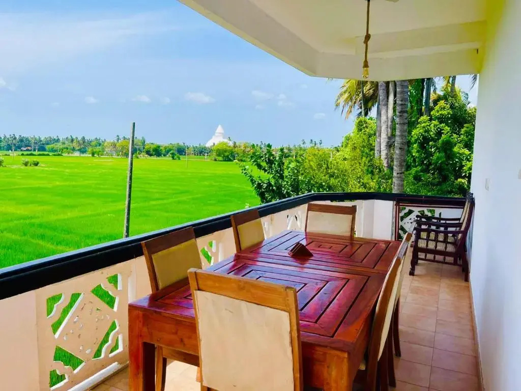 Lake View Hotel
