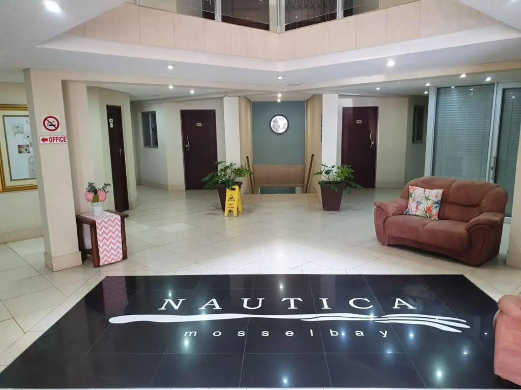 7 at Nautica