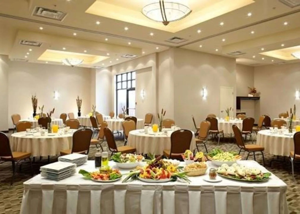 Spark by Hilton Montreal Brossard - Général