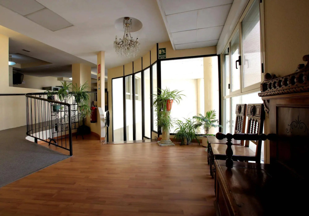 Hotel photo 12