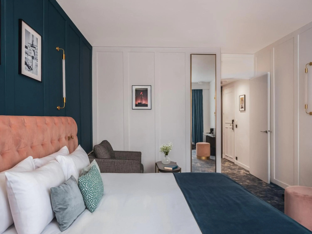 Pley Hotel 30