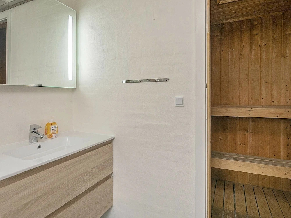 Private Holiday Home in Ringkobing With Terrace - фото 6