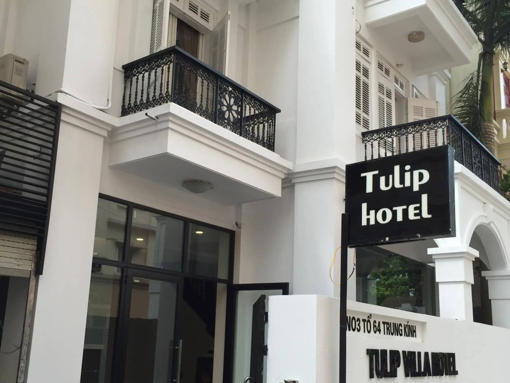 Tulip Hotel HN - by BAY LUXURY