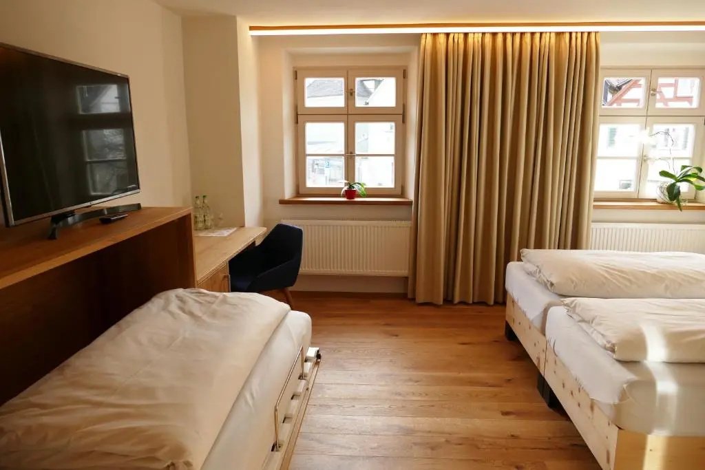 Zum Schwarzen Ross - Chambres