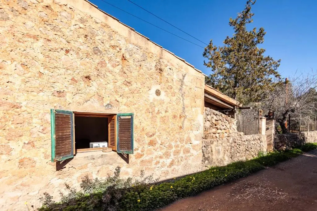 Apartment Hall of the Mountain