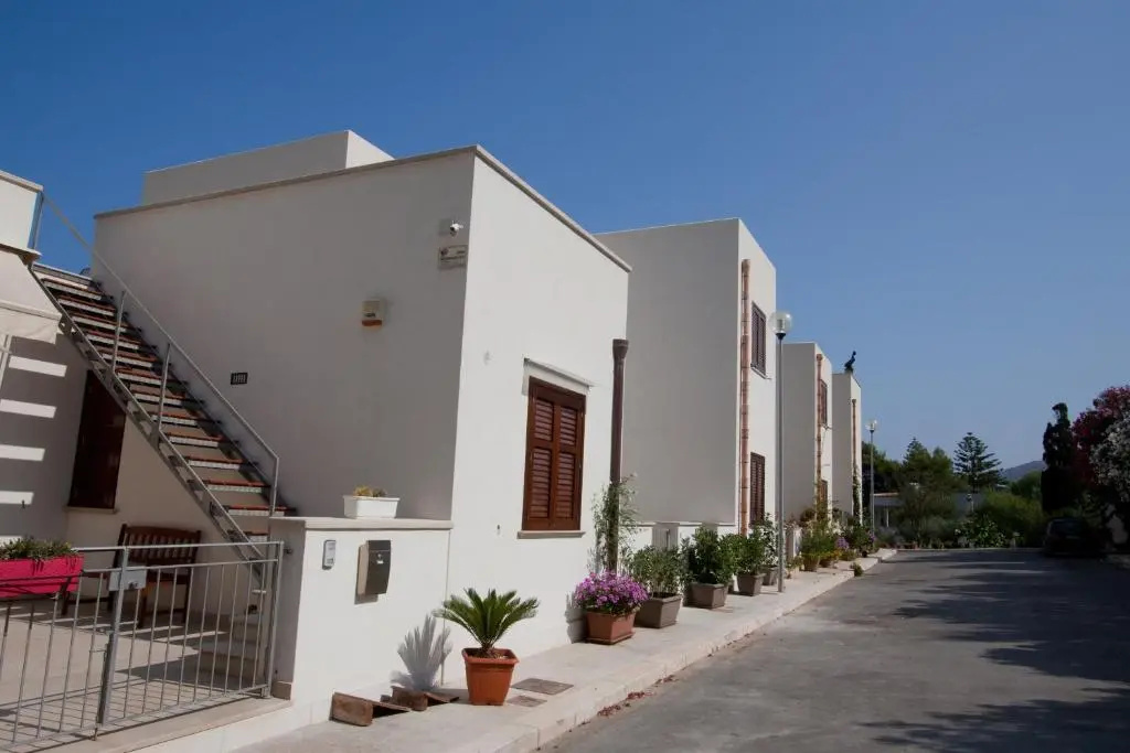 Apartment Avion