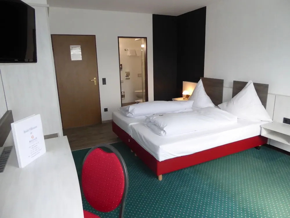 Brenner Hotel — 1