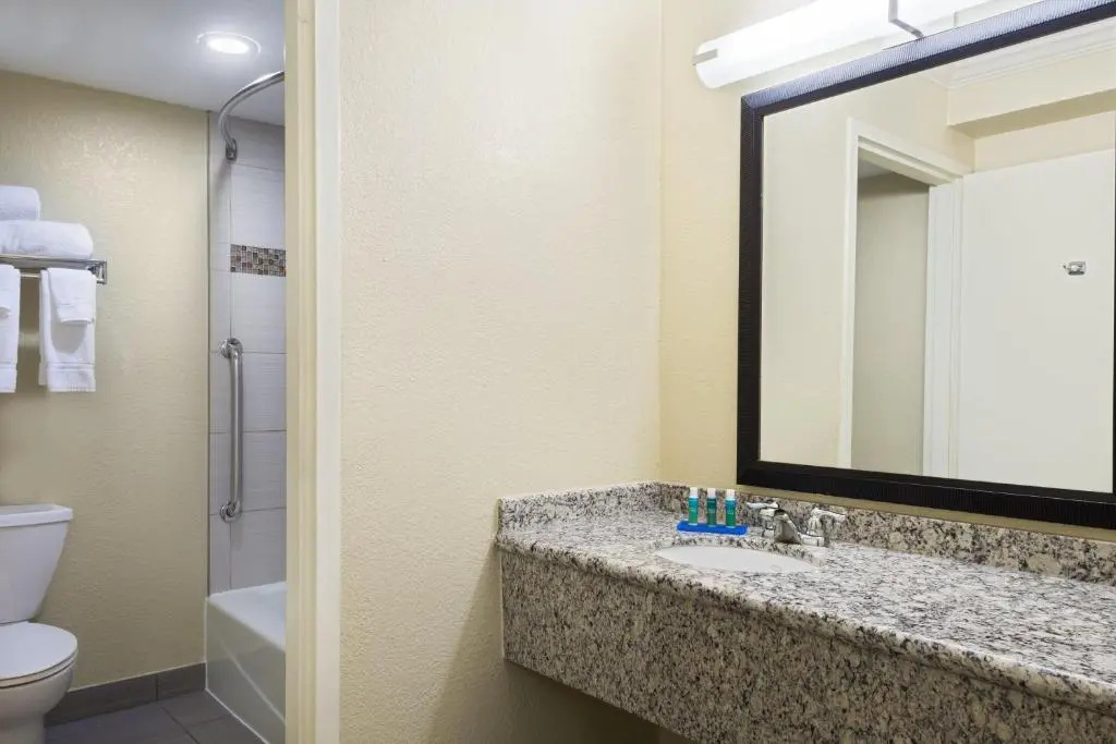 Holiday Inn Express Hotel & Suites Ft. Lauderdale-Plantation by IHG - Chambres