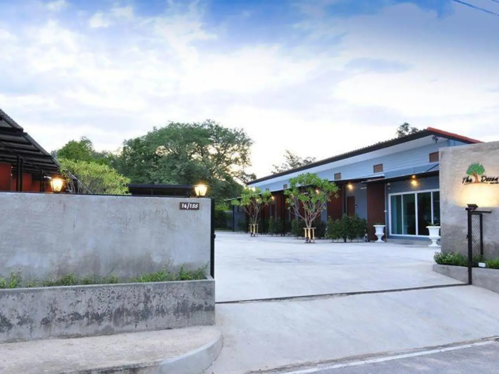 The Dozen Huahin Hotel