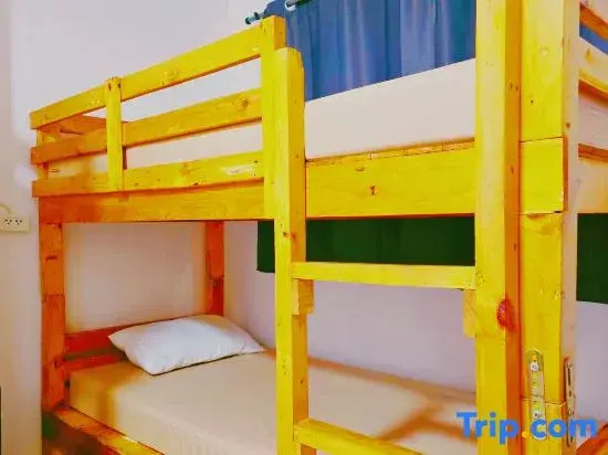 Bed in Dorm (female dorm)
