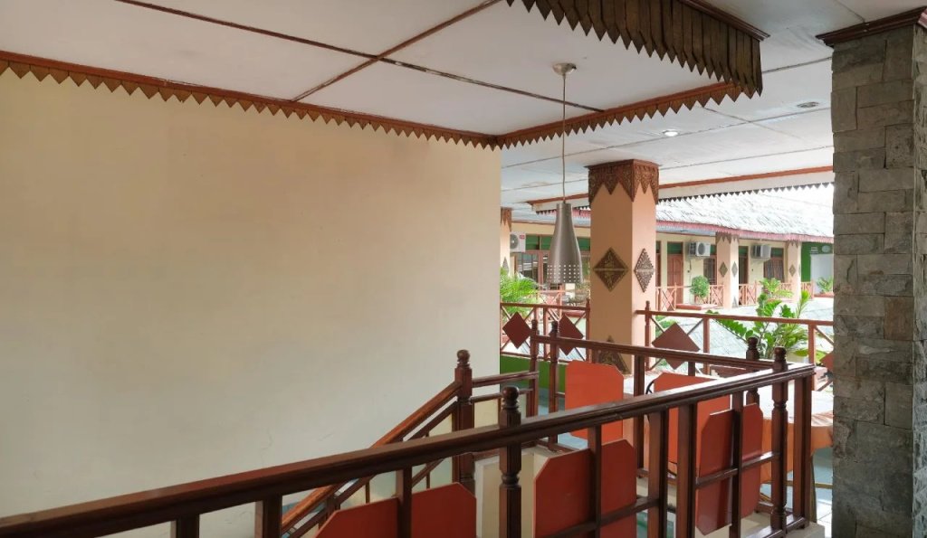 Balcony & Terrace