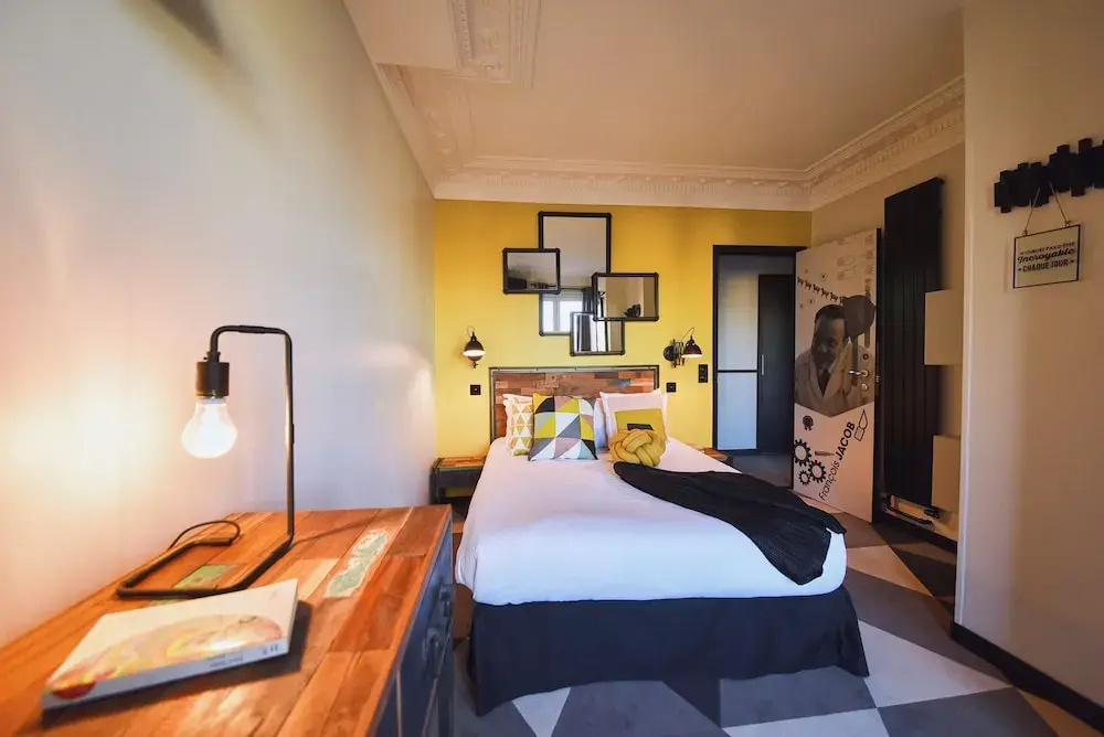 Classic room