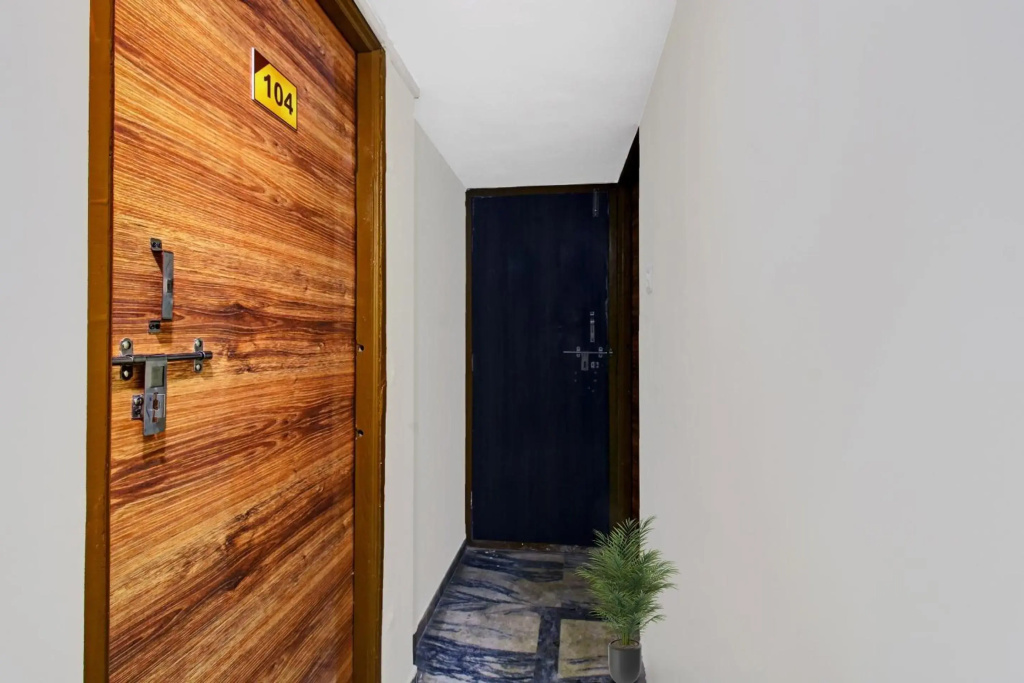 OYO Flagship 70030 Gopika Stay Inn - фото 21