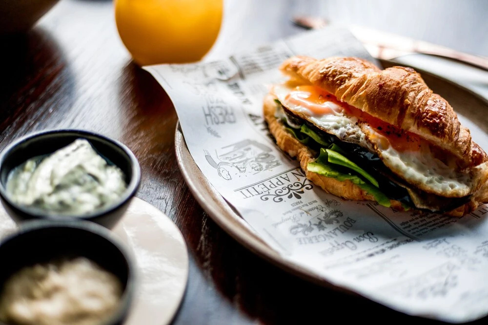 Food & Beverage