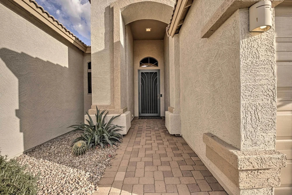 Estrella Mountain Home w/ Heated Pool & Fire Pit!
