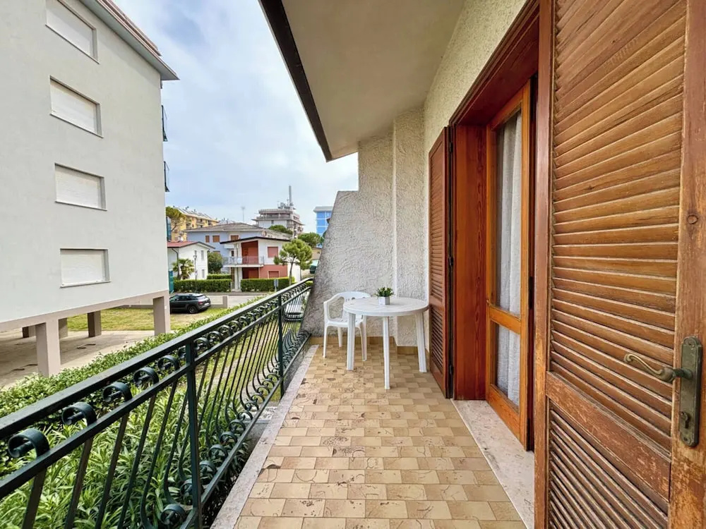Relaxing Villa With Private Garden Near the sea
