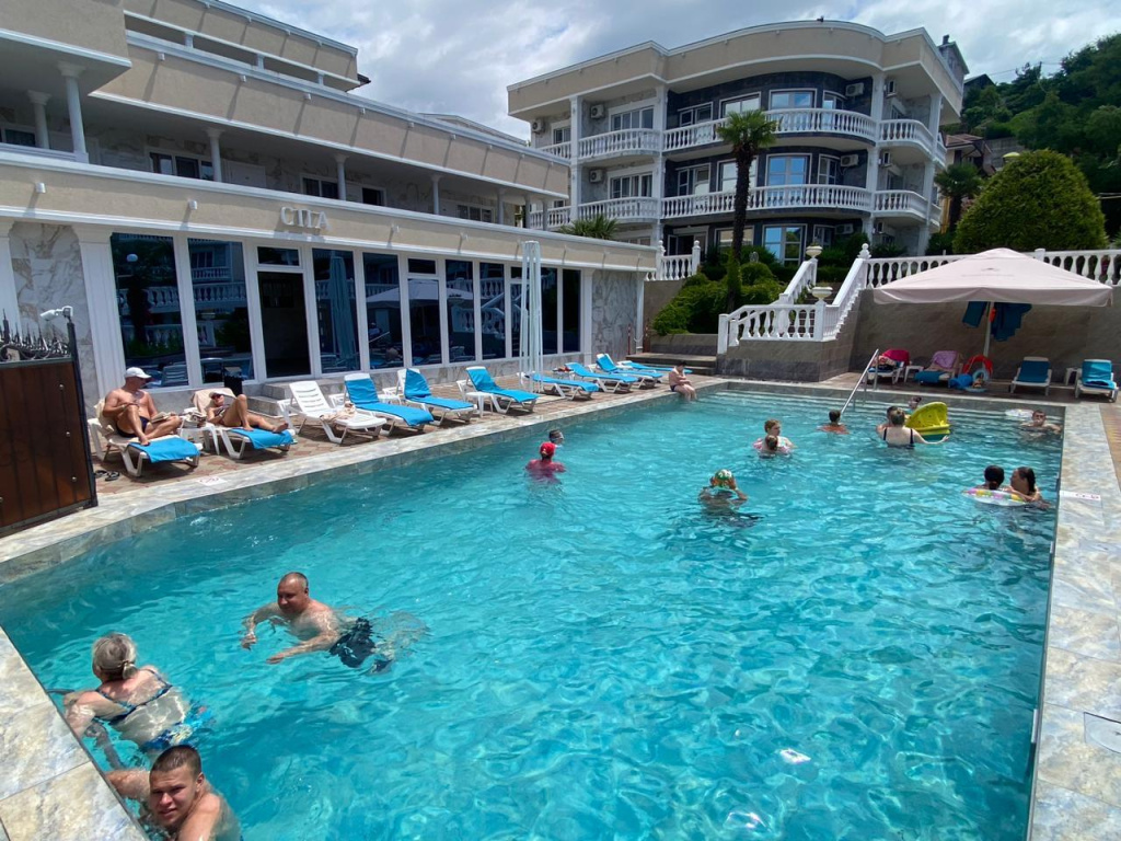 Hotel photo 8