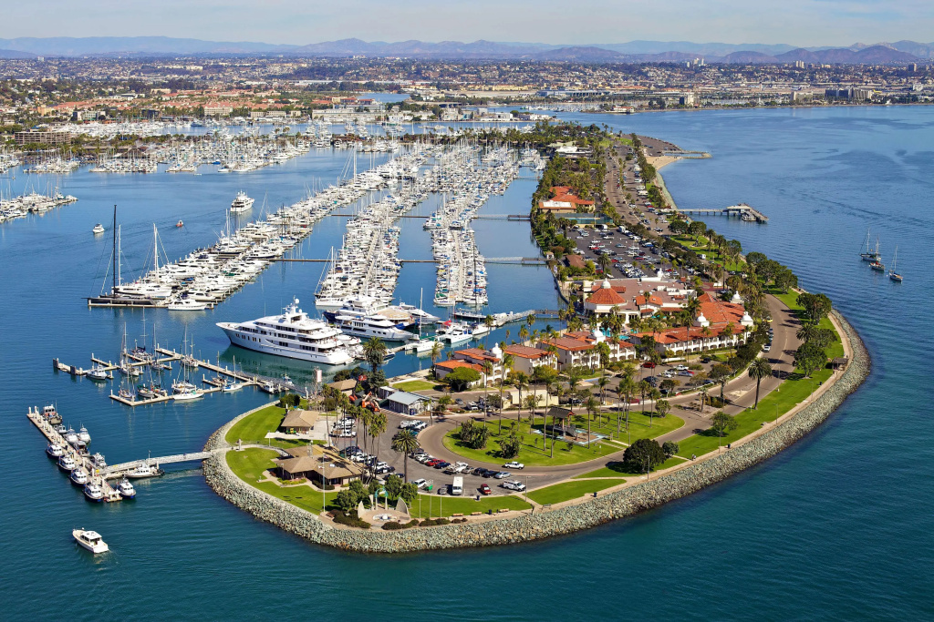 Beach & Waterfront