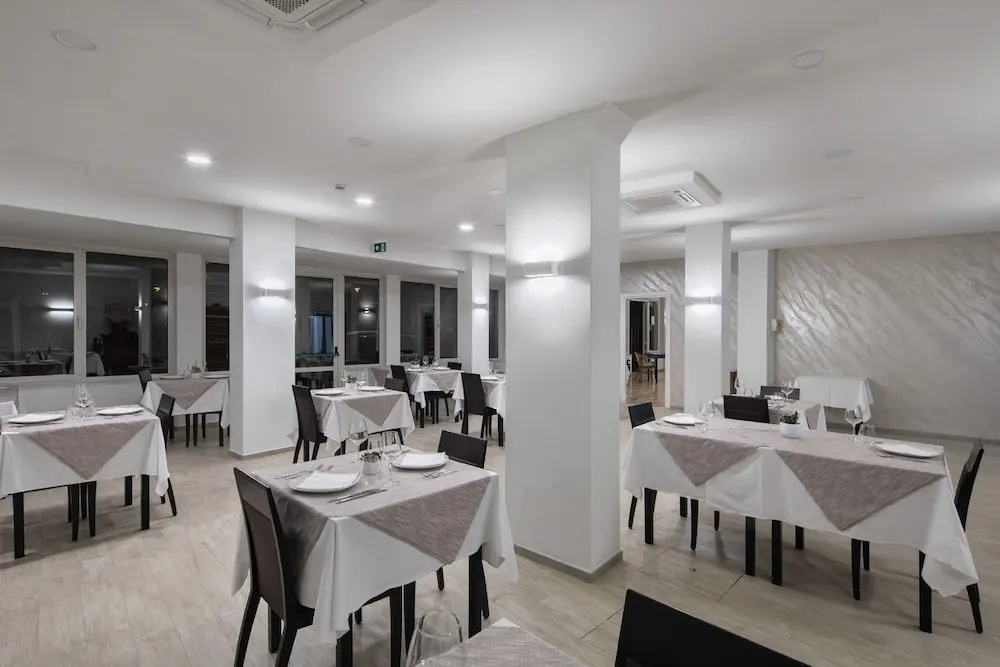 Hotel photo 25