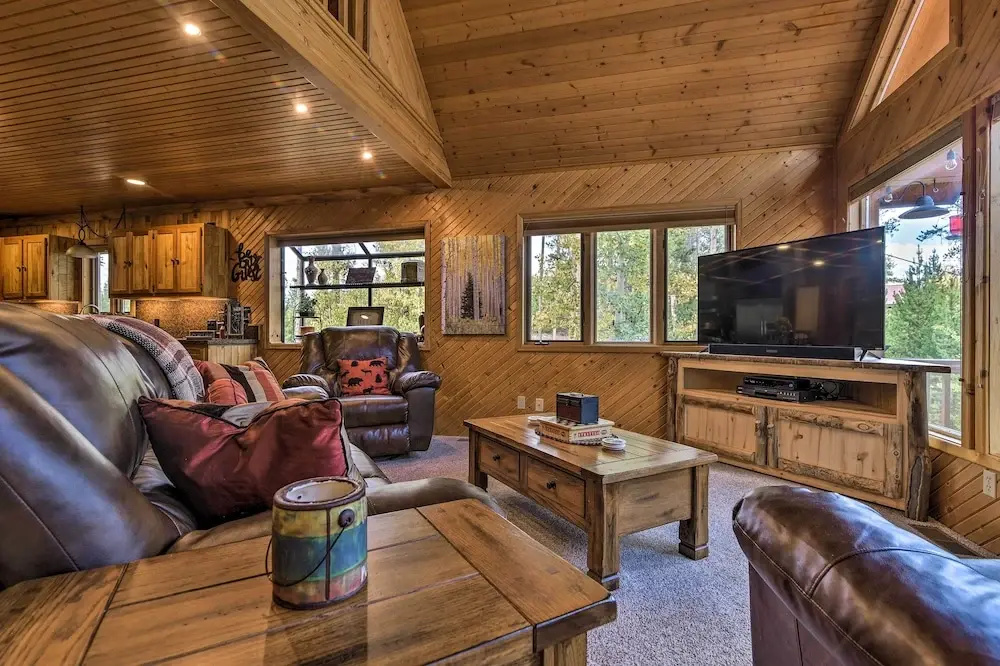 2 Mi to Rocky Mountain Nat'l Park: Cabin w/ Views - фото 3