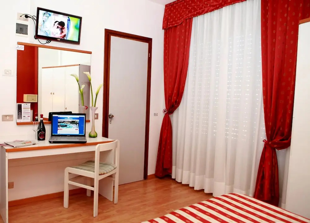 Hotel American - Chambres