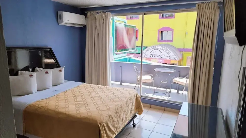 Economy room