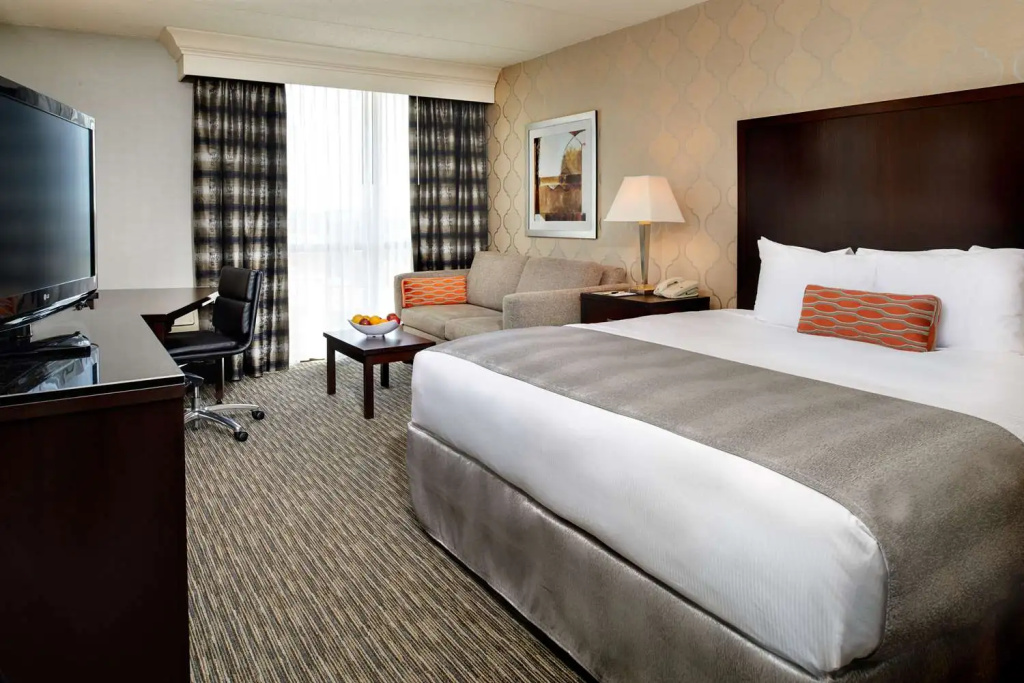 DoubleTree by Hilton Detroit - Dearborn - Général