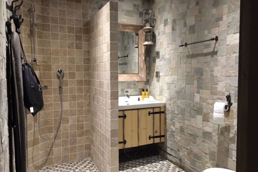 Hotel & Spa Resort Järvisydän picture