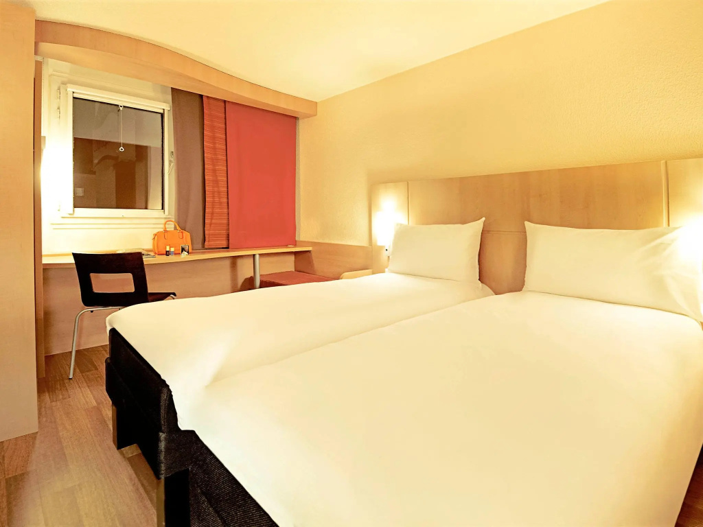 Standard Double room (twin beds)