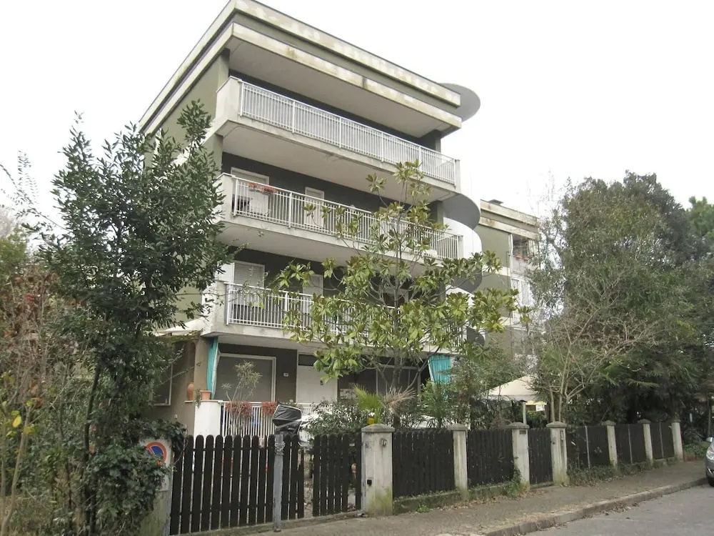 Stunning Flat Near the Beach