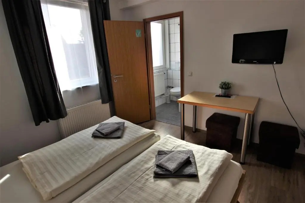 Standard Double room (full double bed)