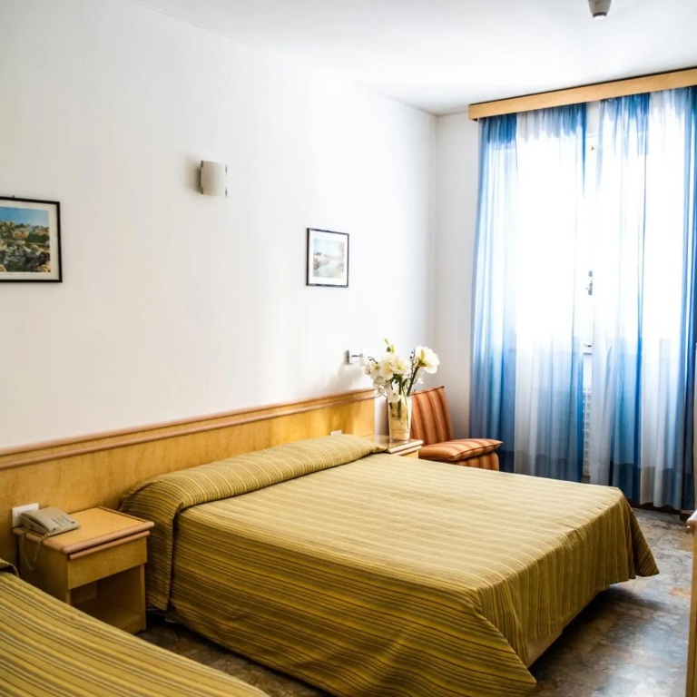 Hotel photo 28