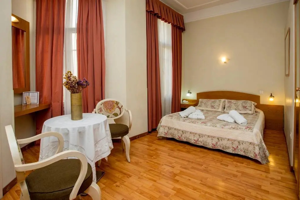 Modern Revival Luxury Hotel - Général