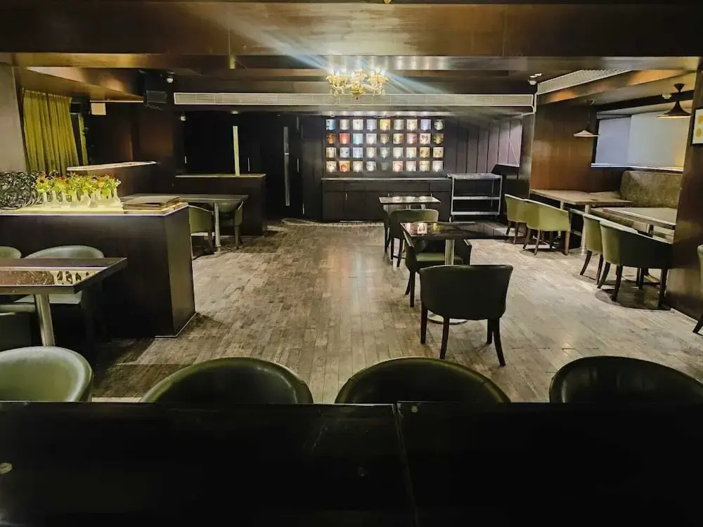 Hotel The Golden Oak Central by Citrus Prime - Général