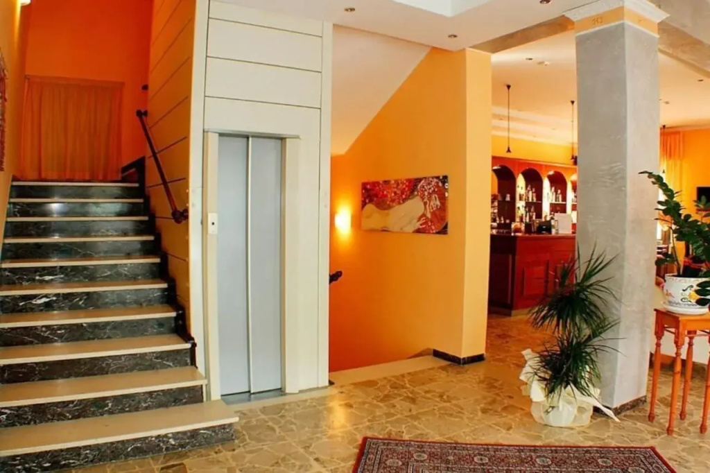 Hotel photo 7