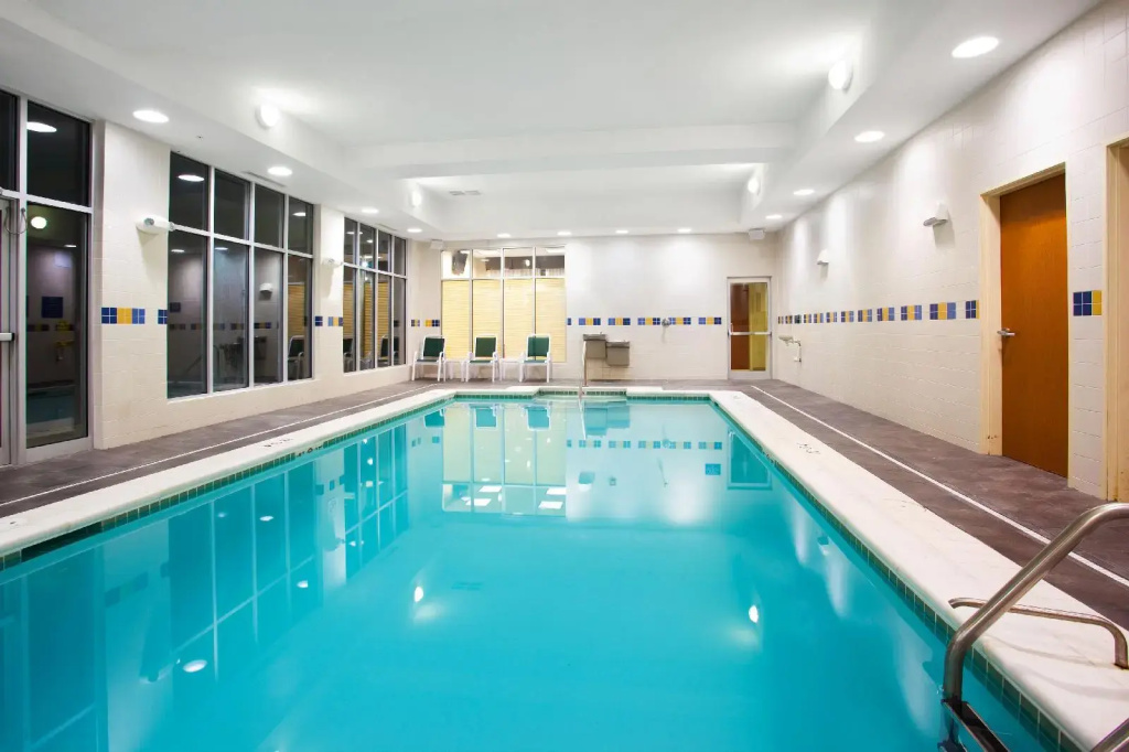 Holiday Inn Aurora North - Naperville by IHG - Général