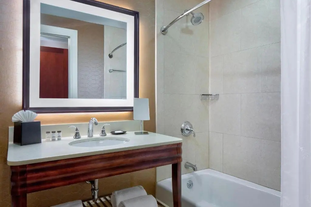 Sheraton Stonebriar Hotel - Chambres