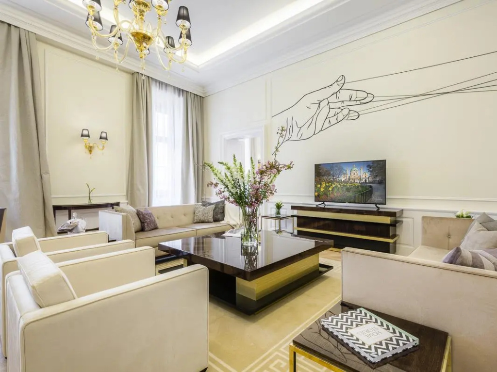 1 Bedroom Double Apartment full double bed