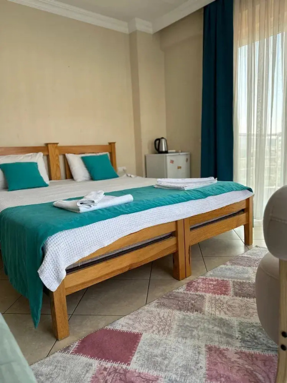 Standard Double room with balcony (twin beds)