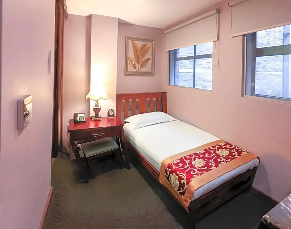 Economy room