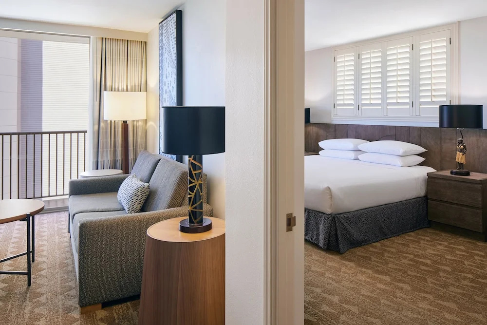 Embassy Suites by Hilton Waikiki Beach Walk - Chambres