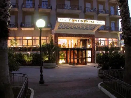 Double Junior Suite with sea view (full double bed)