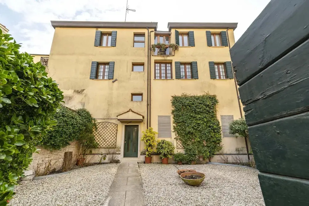 Tolentini Terrace by Wonderful Italy