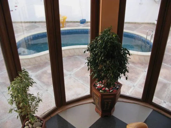Hotel Oasis